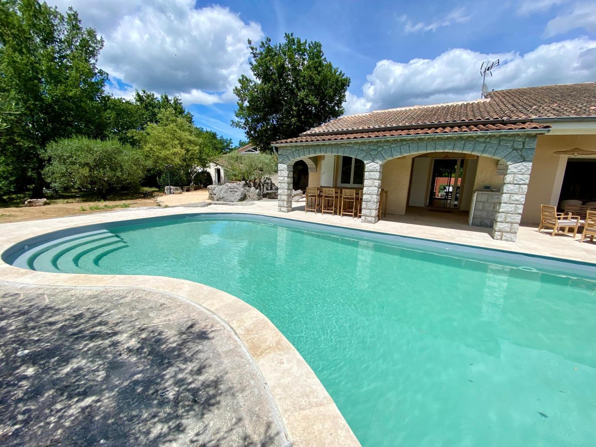 רויומס Maison Pour 12P, Piscine A Debordement Chauffee D'Avril A Octobre Inclus מראה חיצוני תמונה