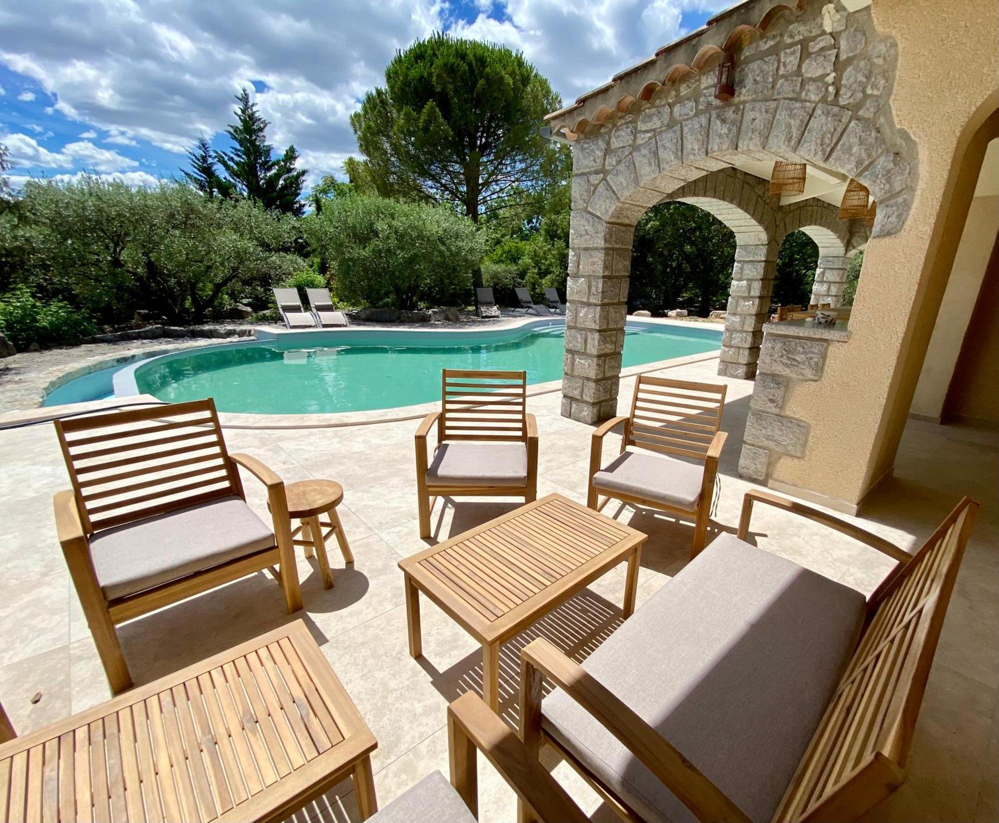 רויומס Maison Pour 12P, Piscine A Debordement Chauffee D'Avril A Octobre Inclus מראה חיצוני תמונה