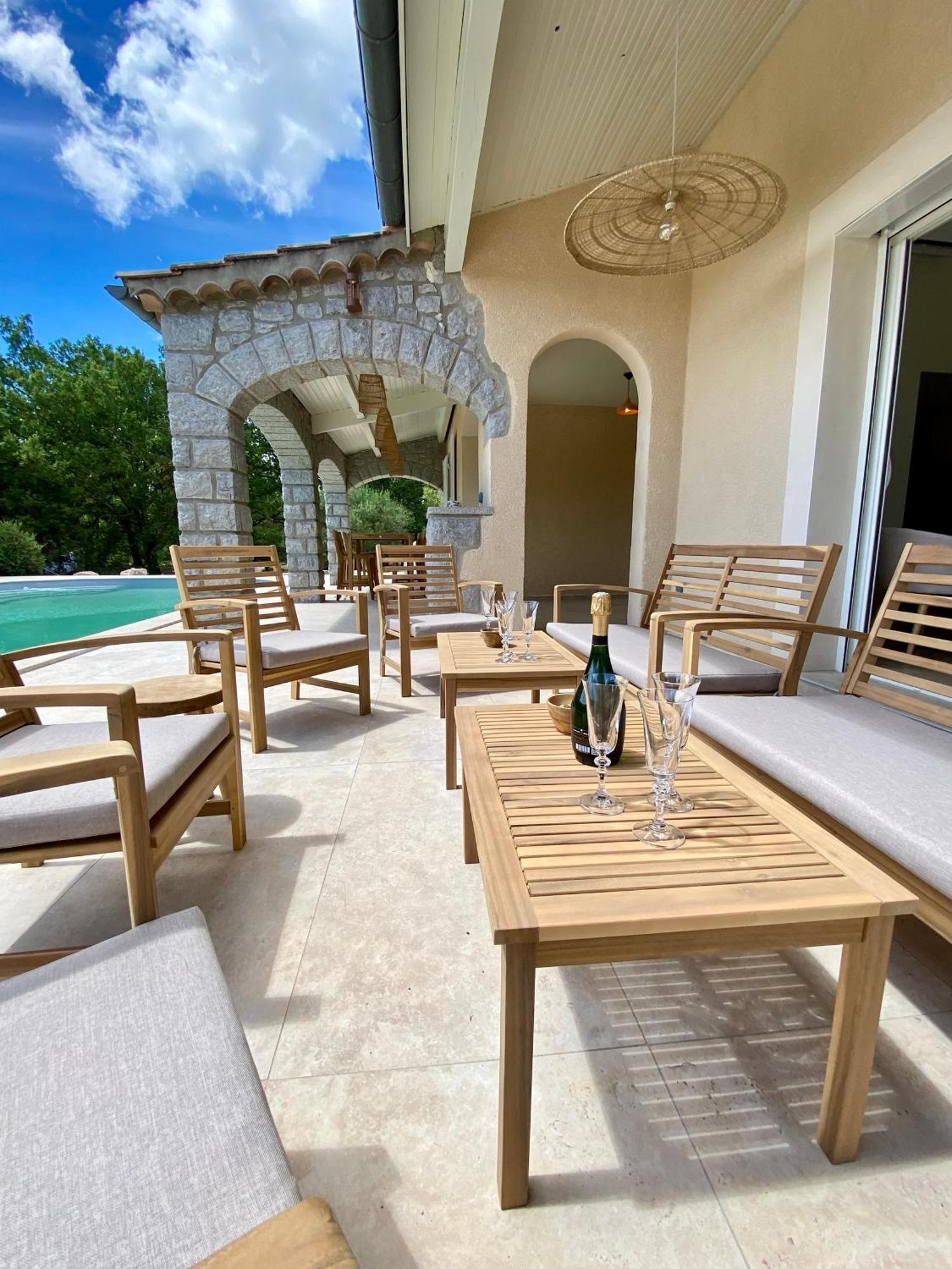 רויומס Maison Pour 12P, Piscine A Debordement Chauffee D'Avril A Octobre Inclus מראה חיצוני תמונה
