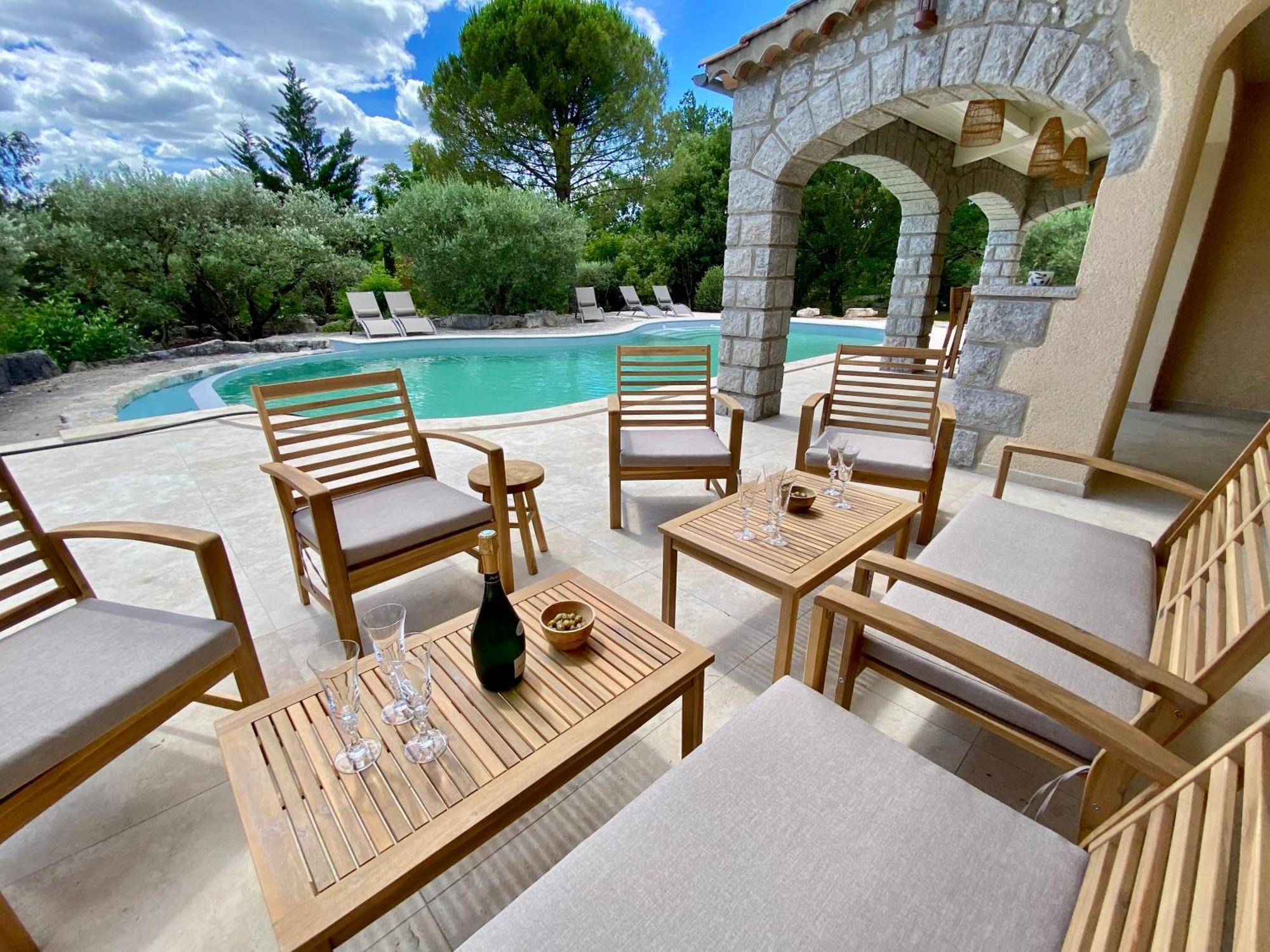 רויומס Maison Pour 12P, Piscine A Debordement Chauffee D'Avril A Octobre Inclus מראה חיצוני תמונה