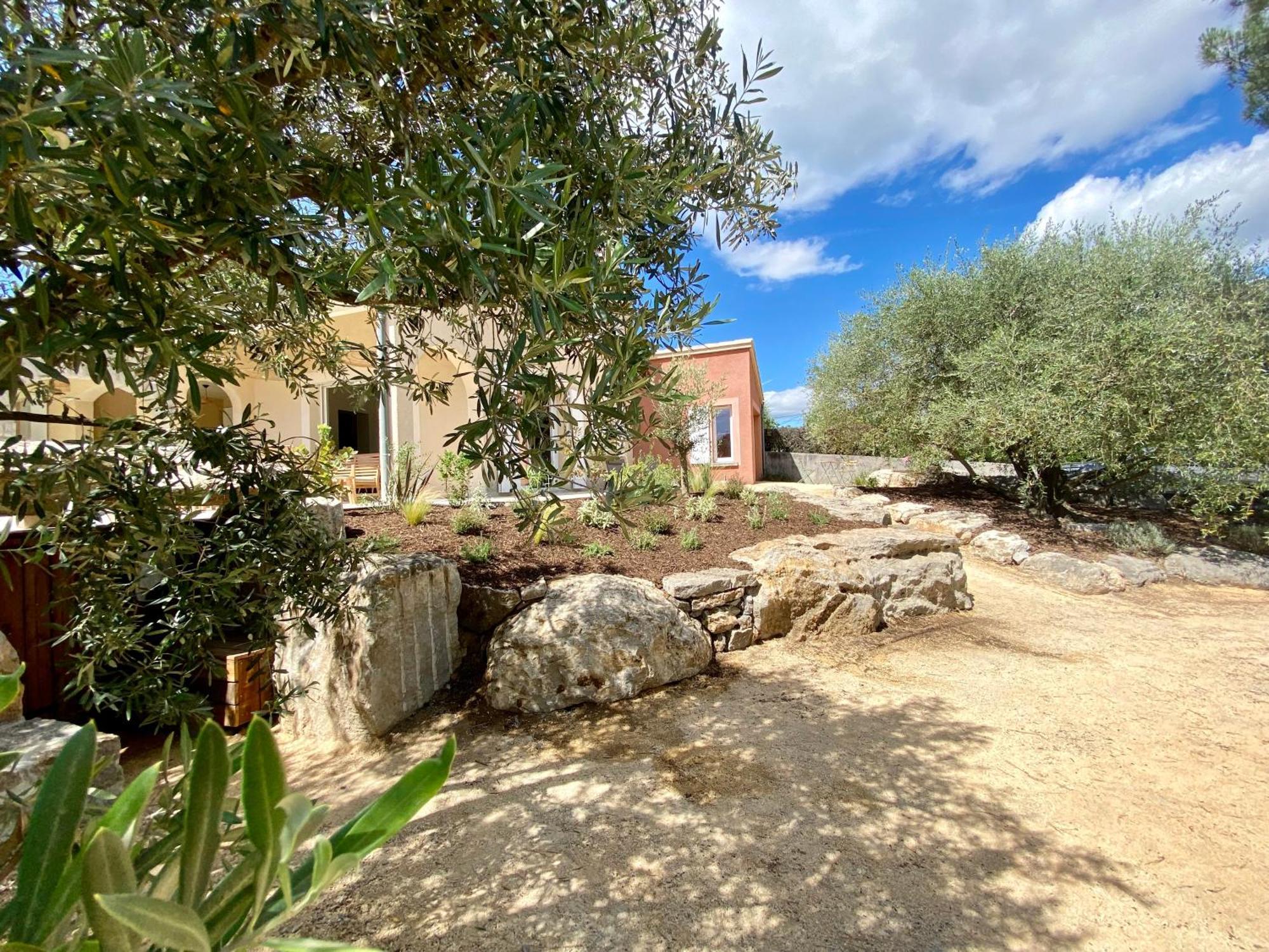 רויומס Maison Pour 12P, Piscine A Debordement Chauffee D'Avril A Octobre Inclus מראה חיצוני תמונה